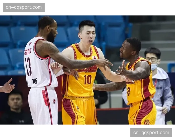 【2026年4月CBA联赛·人物·动态原山西队主帅杨学增与某南方俱乐部达成执教意向